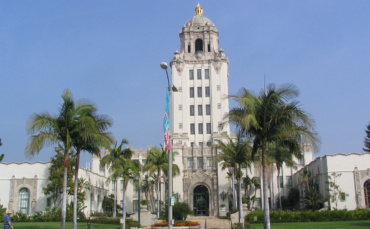 Beverly Hills Lags in Census  Response