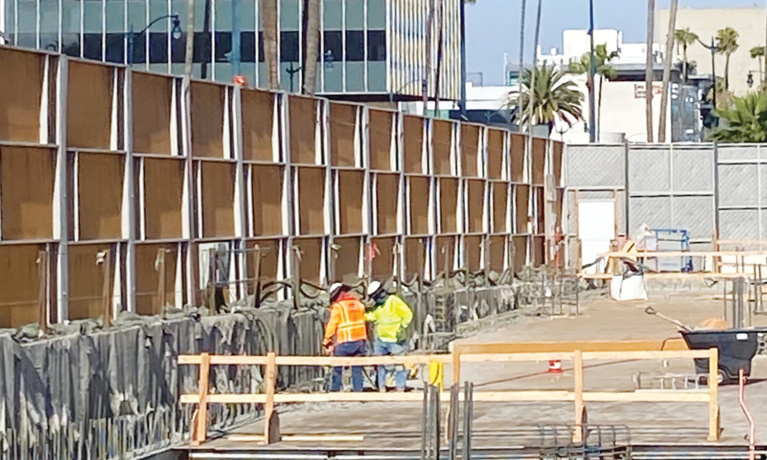 Metro Purple Line Continues to Make Progress Through Beverly Hills