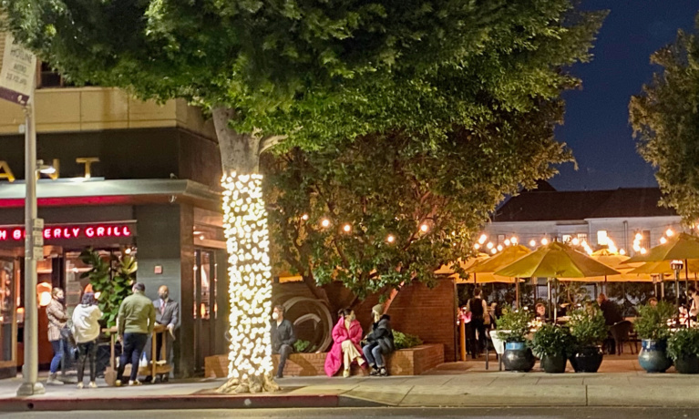 Council Approves Open Air Dining Permit Waivers