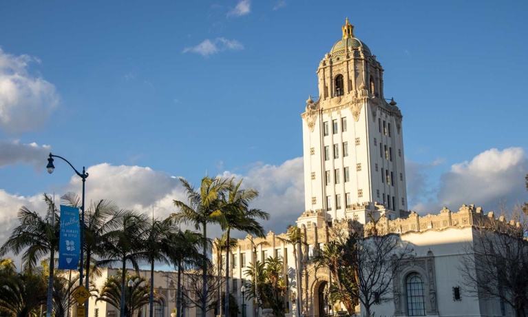 Beverly Hills City Hall to Reopen May 3