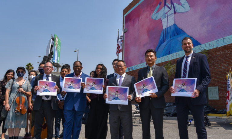 Anti-Hate Mural Unveiled