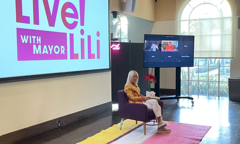 Bosse Hosts Inaugural “Live with Lili”