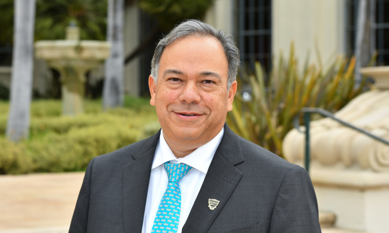 Beverly Hills City Manager George Chavez to Retire