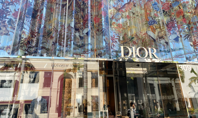 Planning  Approves Dior French Restaurant on Rodeo Dr.