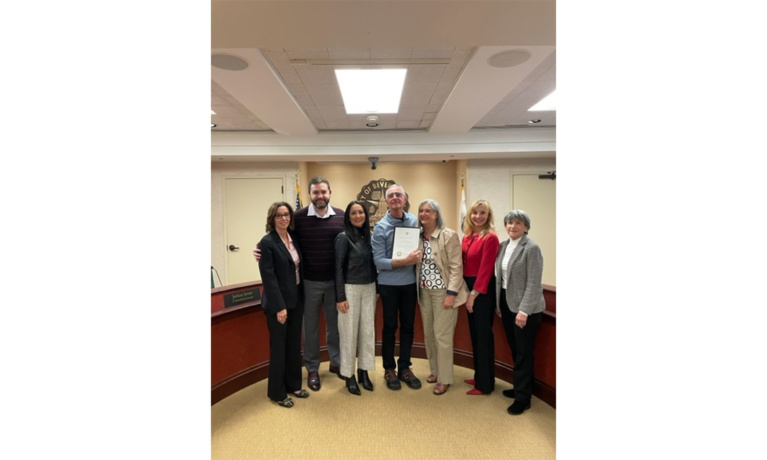 Clark Dikeman Receives Recreation and Parks Commission Award