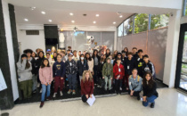 Beverly Vista Middle School Visits JPL