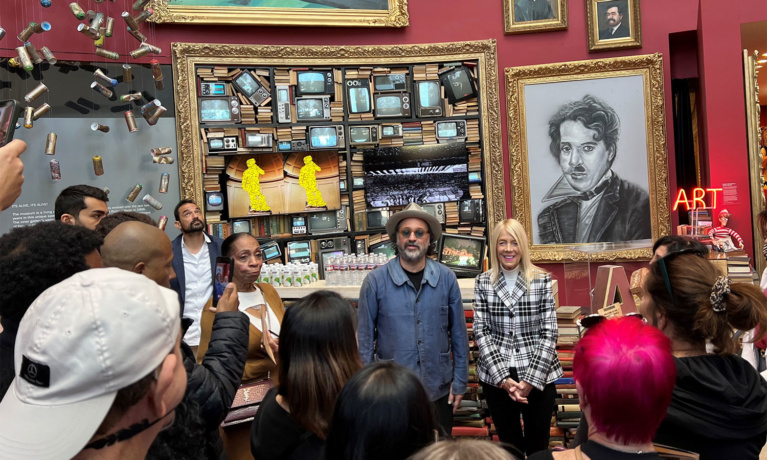 Mayor Teams Up with Mr. Brainwash for Business with Bosse Event