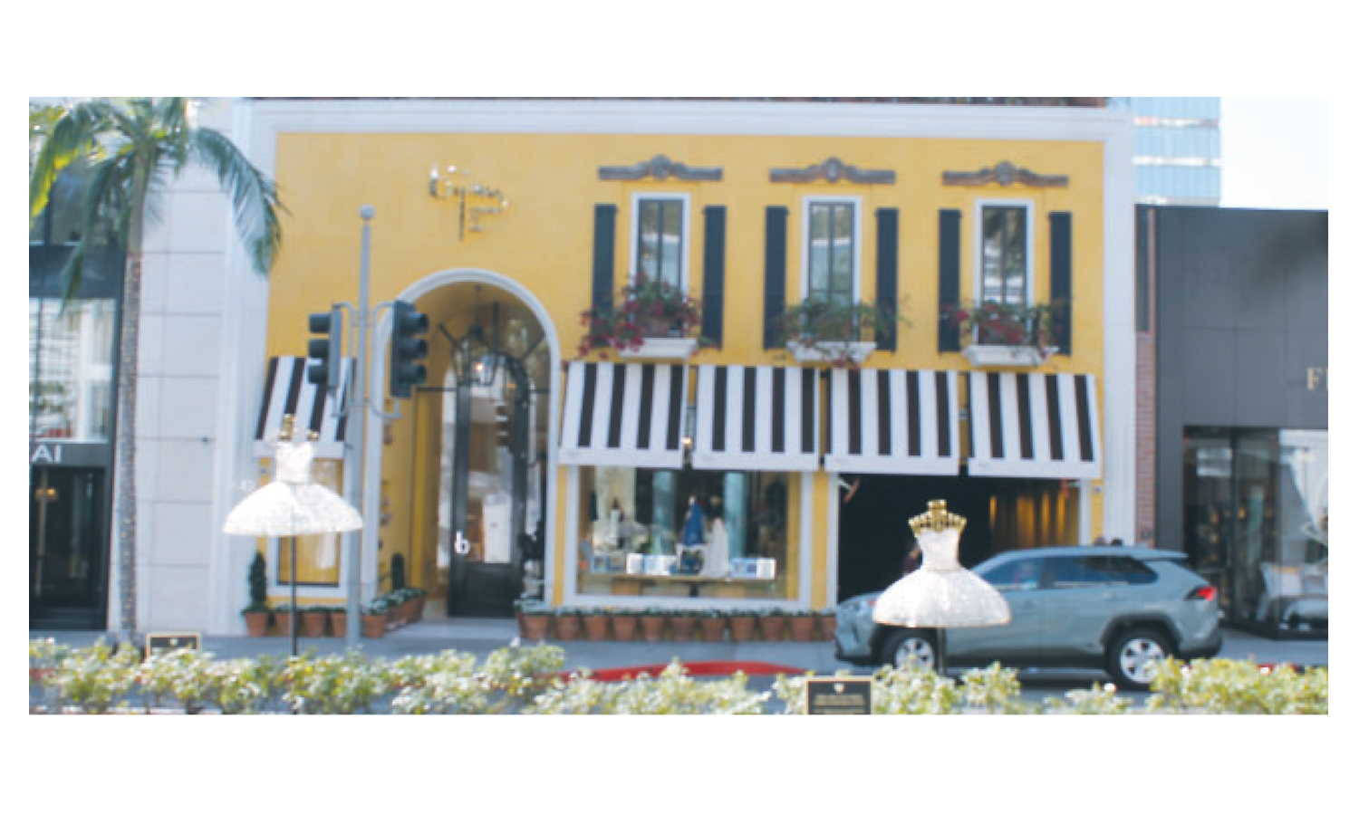 Luxury Car And Stores On Rodeo Drive Beverly Hills California