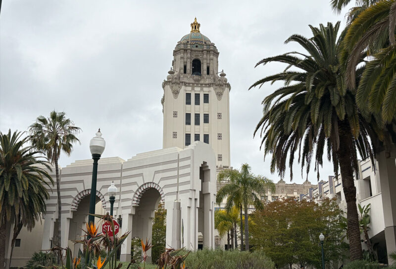 City Hall Inside Circle