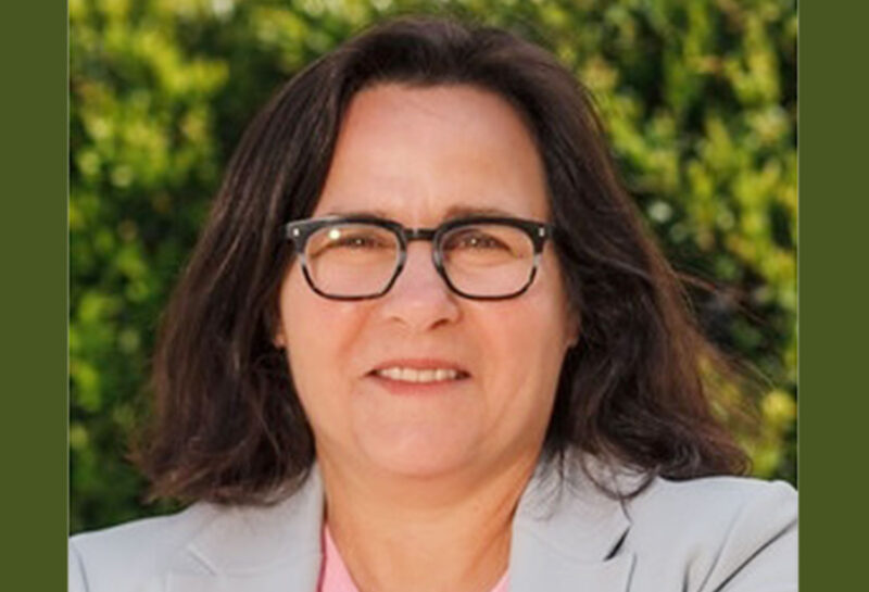 Ellen Evans headshot