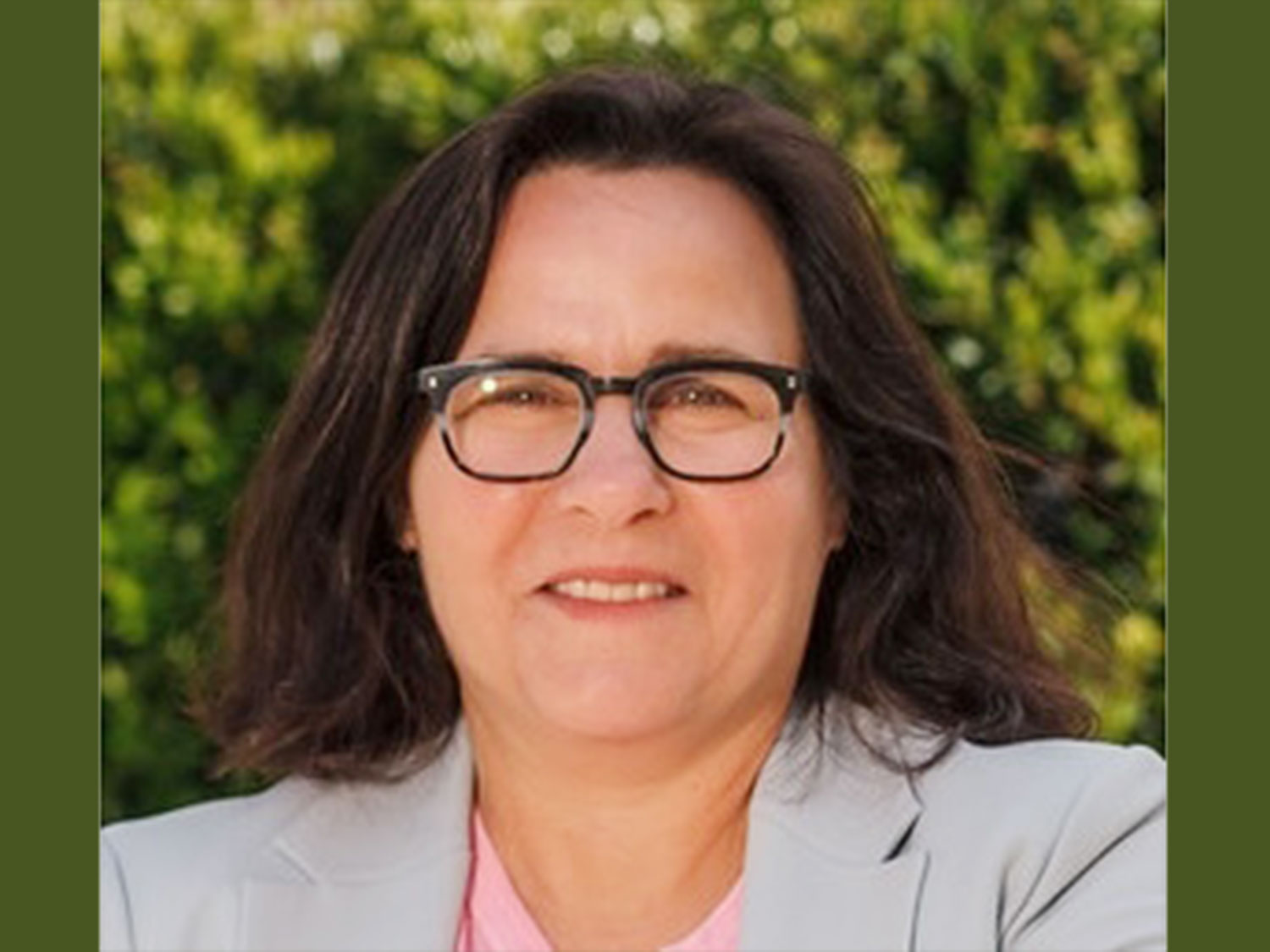 Ellen Evans headshot